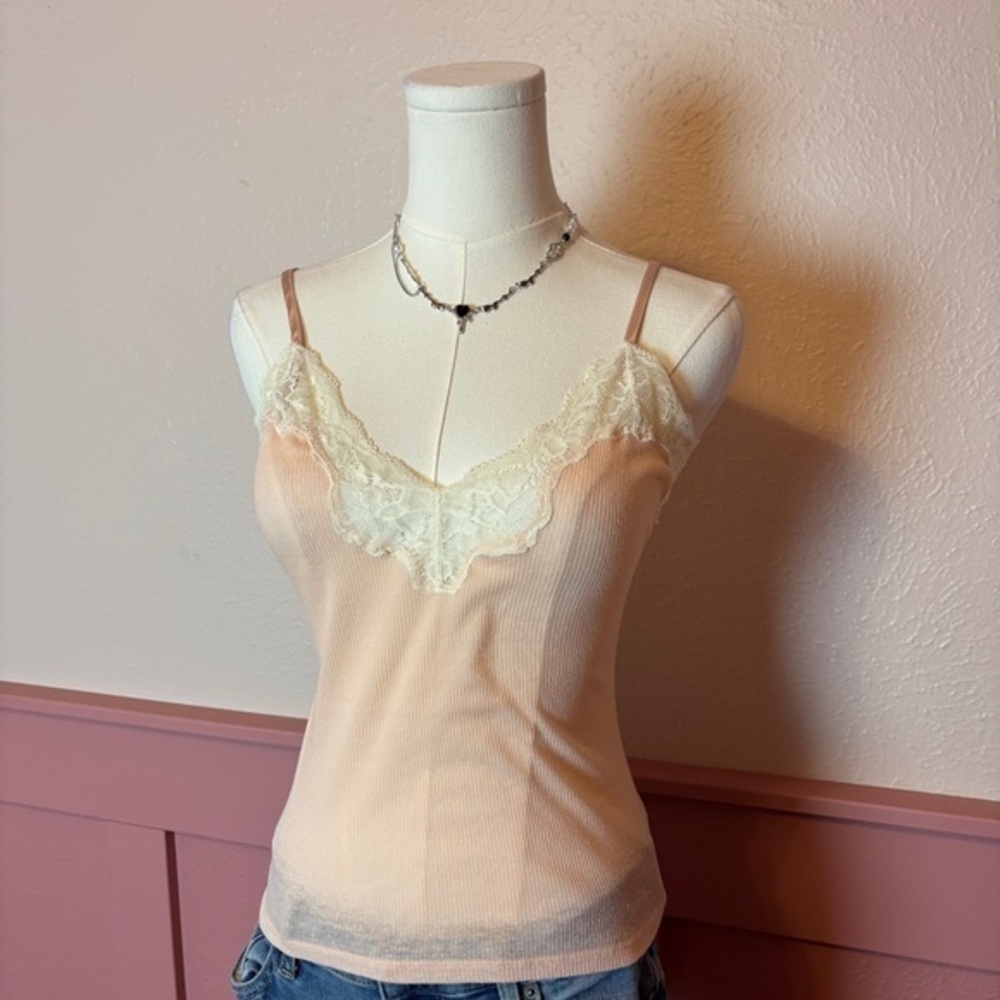 coquette babydoll lace cami sheer

skims
sz medium
pink